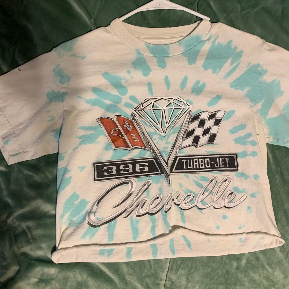 Crop top